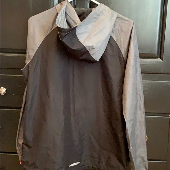 UA women’s jacket M - Picture 4 of 6